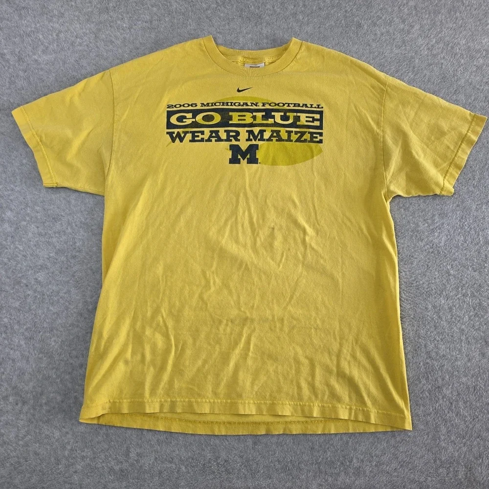 Vintage Y2K Nike Swoosh Michigan Football Yellow XL Sports Nike Team Tag NCAA‎